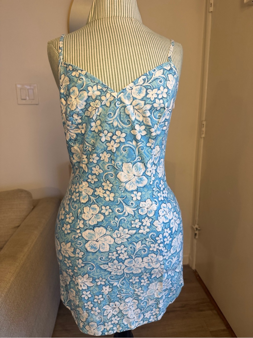 Rampage USA Blue Floral Hibiscus Open Back Mini Dress Size 3